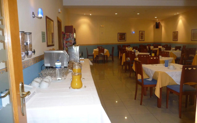 Hotel Atalaya II