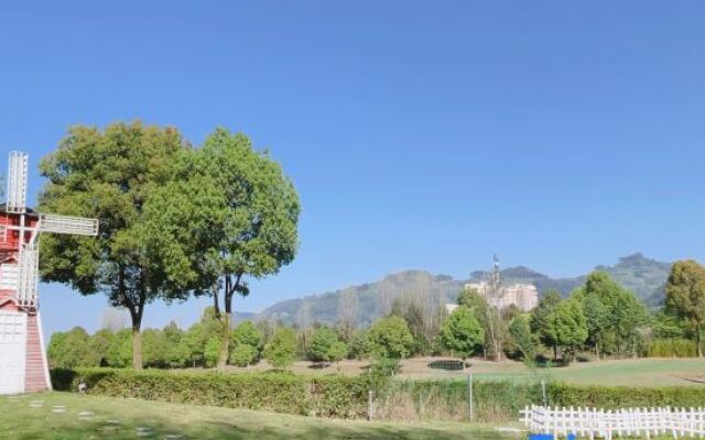 Ka CEO Resorts Hotel (Pujiang Daxigu)