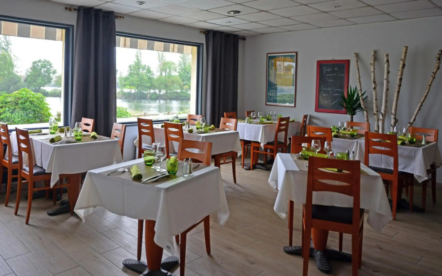 Hôtel des Lacs