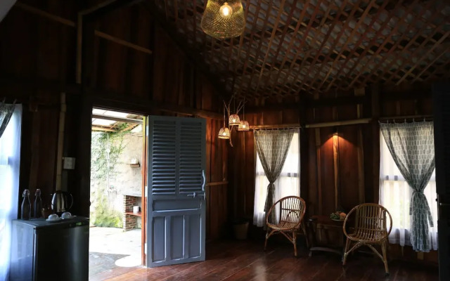 Vamxang Rustic Home