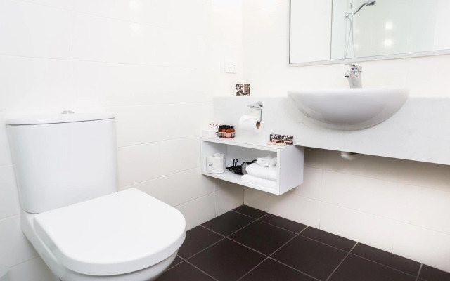 St Ives Apartments