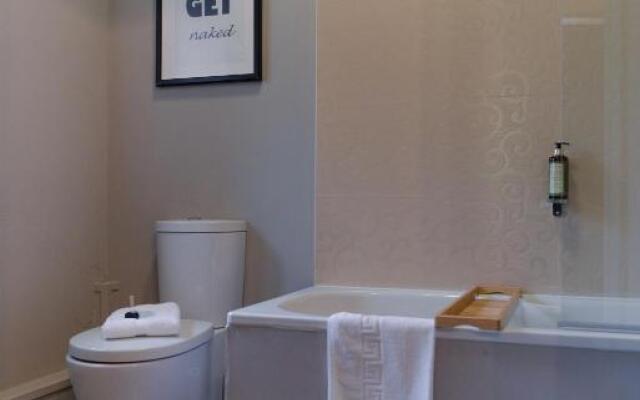 Rooms at The Exeter Arms Easton