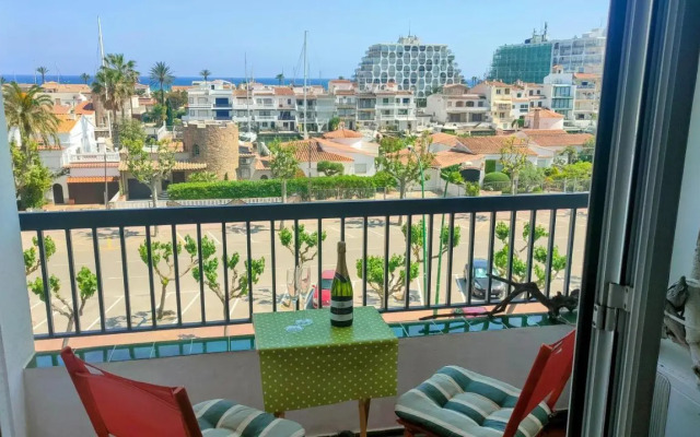 Summer Breeze Apartment