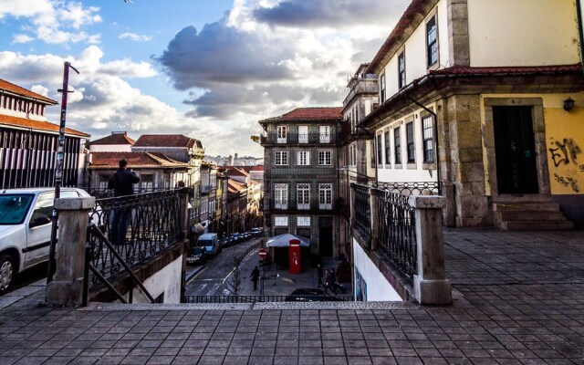 Liiiving In Porto - Downtown Charm Apartment