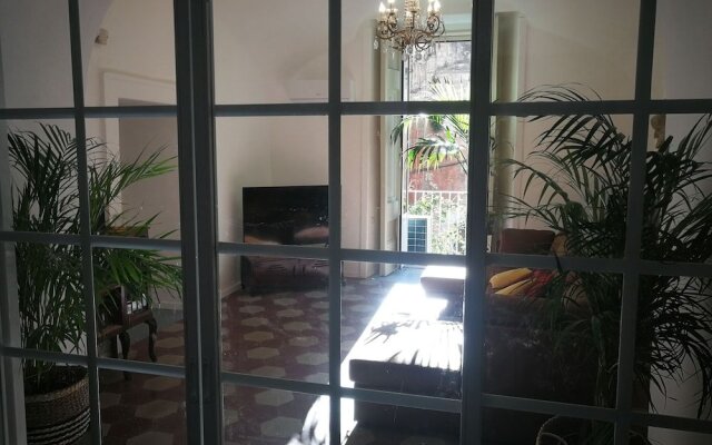 Spanish Palace Rooms, Apartment & Terrace