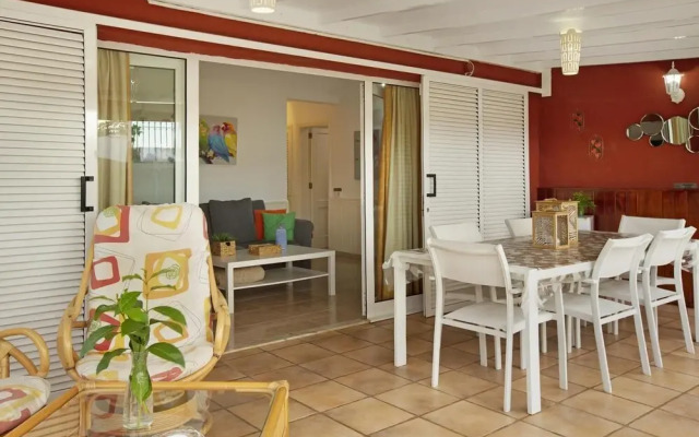 Spacious Bungalow for 6 People in Masapalomas