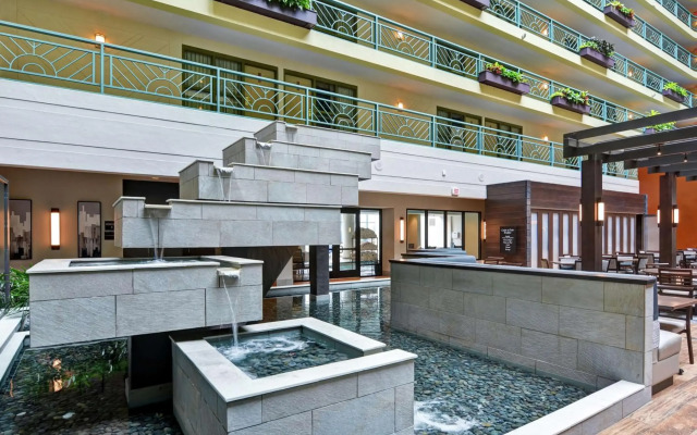 Embassy Suites by Hilton Minneapolis Airport