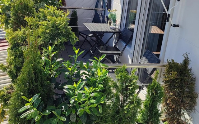 Einzimmerwohnung B und E