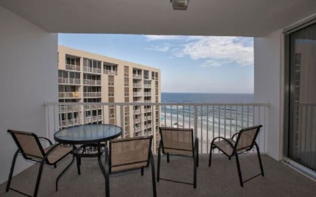 Shoreline Towers Resort by Panhandle Getaways