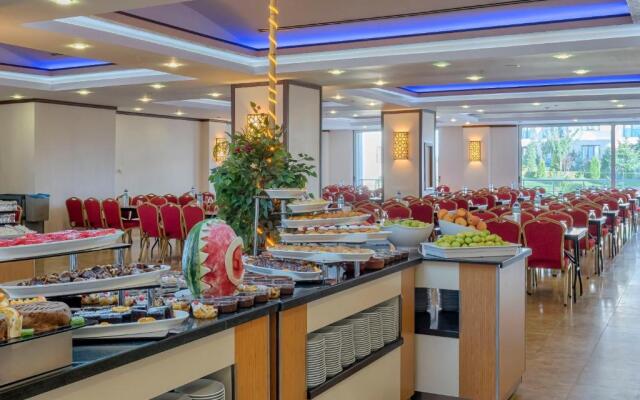 Grand Ozgul Thermal Holiday Village