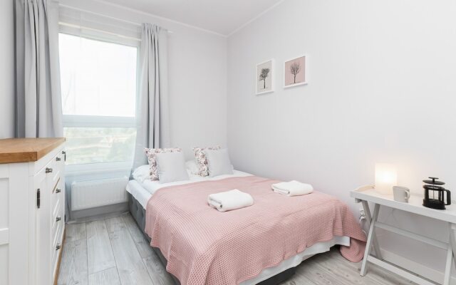 Apartment Sucha Gdansk by Renters