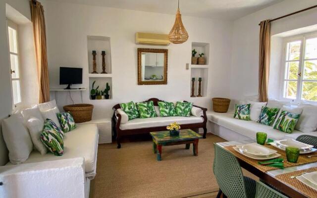 Alkyonis Sunset Suite