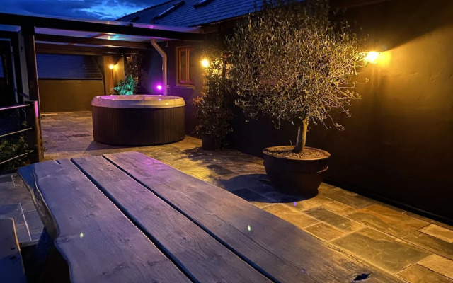 Lavender - Luxurious Barn Conversion