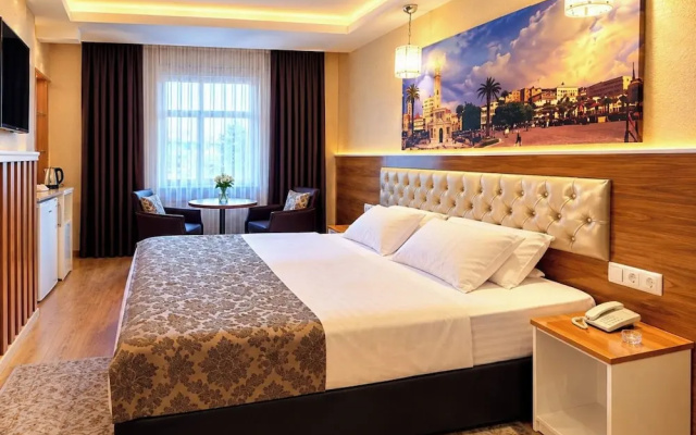 Lucid Otel