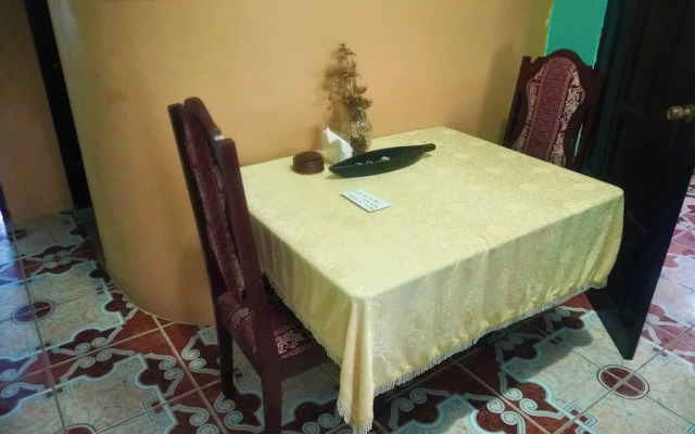 See Belize Waterside Sea View 2-bedroom Apartment w Balcony, Pool & Deck 2nd FL