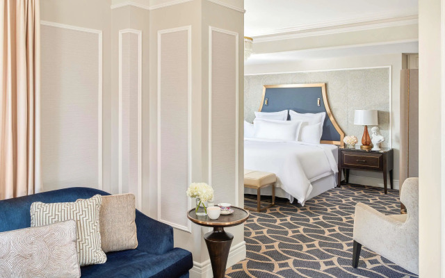 Fairmont Hotel Vancouver