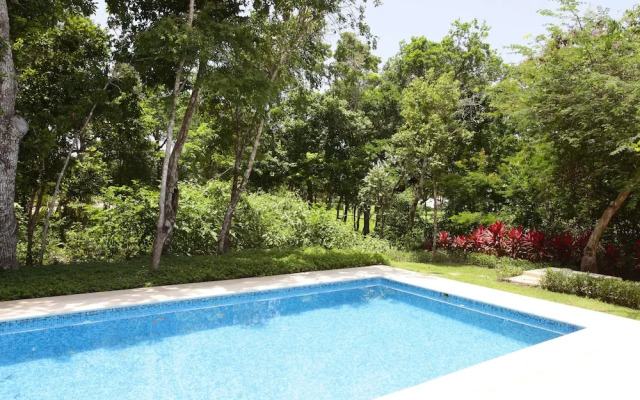 Bahia Principe Vacation Rentals - Three-Bedroom House