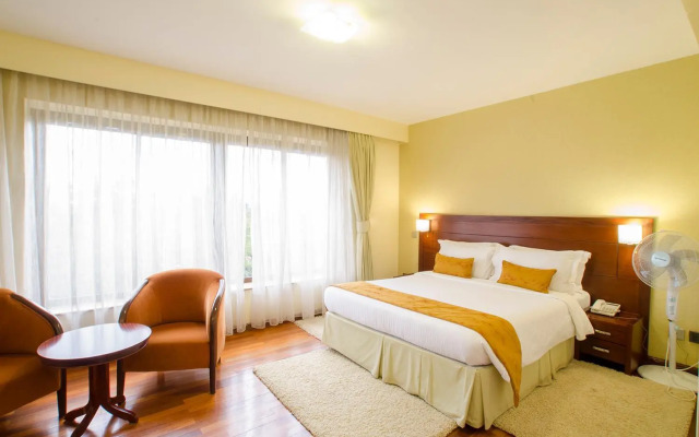 Waridi Paradise Hotel & Suites