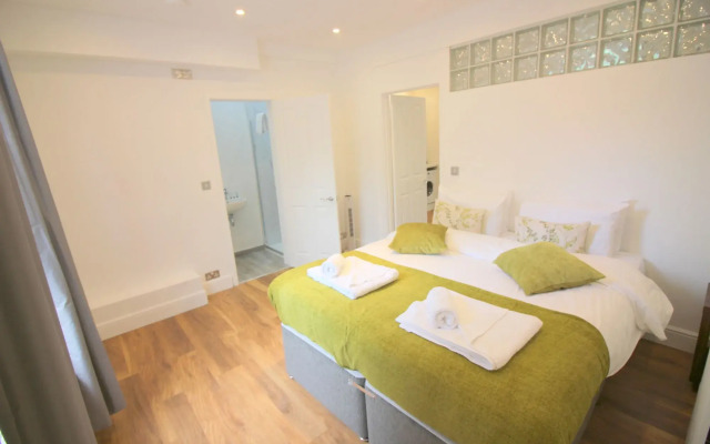 Peymans - Cambridge City Apartments Serviced Apartment
