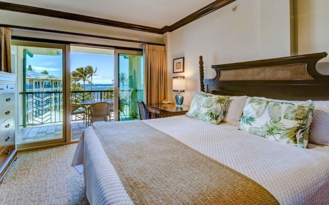 Hale Tiare 2 Bedroom Condo by RedAwning