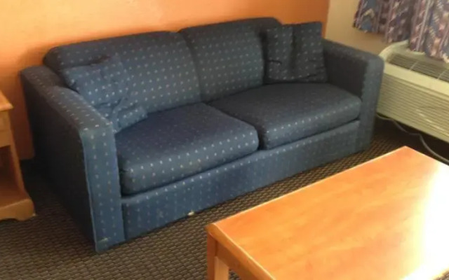 Embers Motor Inn