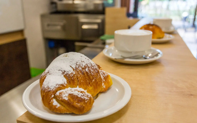 Student's Hostel Estense