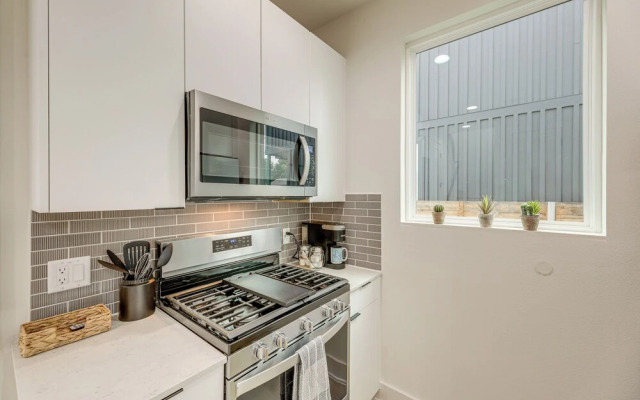 Modern Austin Retreat w/ Heated Cowboy Pool!