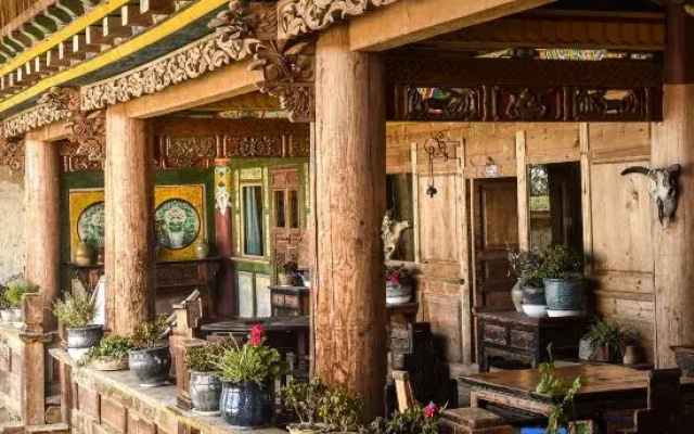 Shangri -la Liotard Farm  Fix Camp