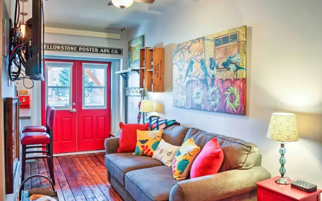 Walkable Studio Apartment in Downtown Livingston!