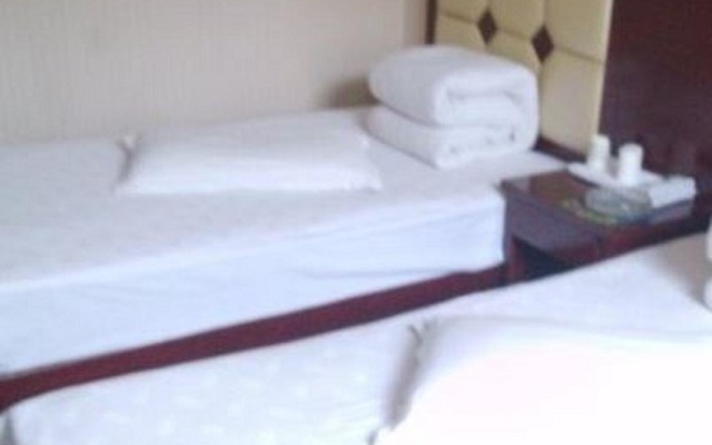 Yulin Jinhong Hotel – Guest Rooms – Yulin