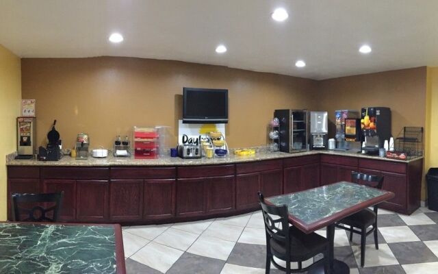 Days Inn by Wyndham Medford