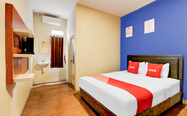 OYO 2008 Sellinas Family Residence Syariah – Guest Rooms – Sleman