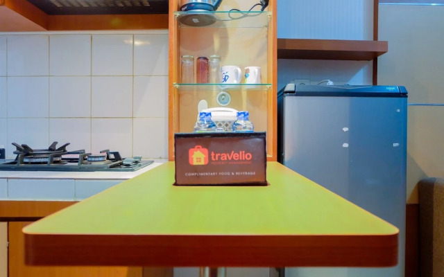 Compact 2br Woodland Park Apartment