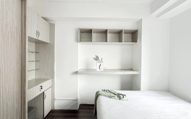 Warm And Homey 2Br Apartment At Green Bay Pluit