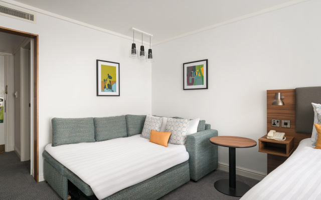 Holiday Inn Birmingham Bromsgrove by IHG - Image 3