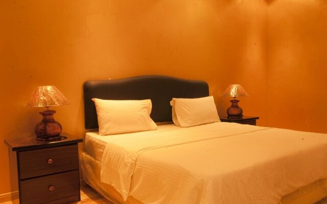 Comfort Inn Al Taawon