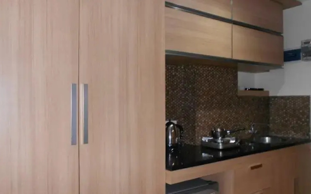 Beverly Dago Residence