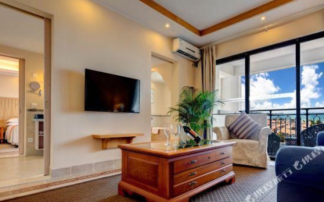 Wehouse Spanish-themed resort hotel in Twin Moon Bay, Huizhou – Guest Rooms – Huizhou