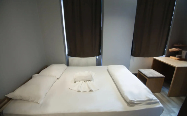 Stay Inn Taksim Hostel