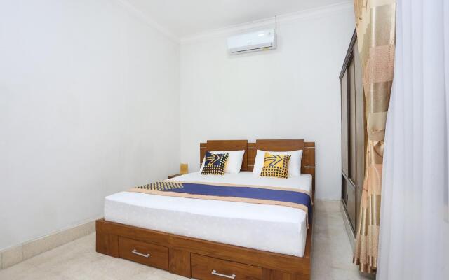 OYO 2268 Tim-tim Homestay SyariahNearUniversitas Gadjah Mada