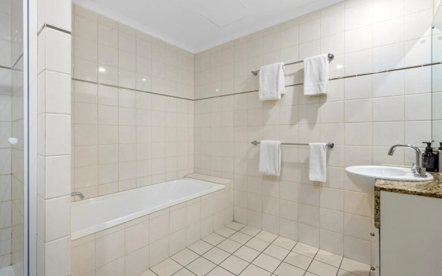 Quality Apartments Adelaide Central