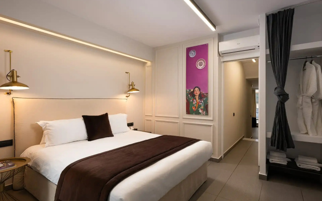 Athens Flair Suites