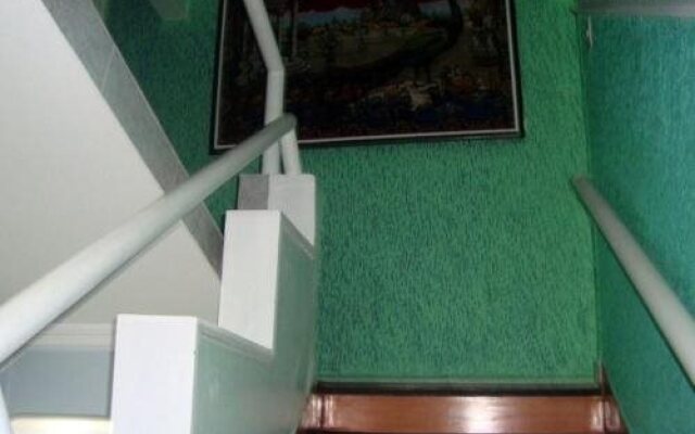Chateaux Hotel (adult only)