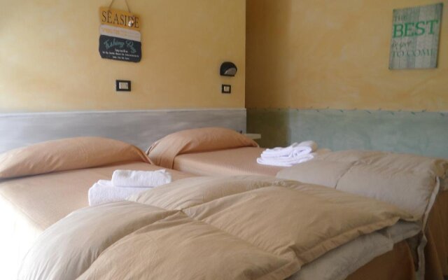 Hotel Elena Noli