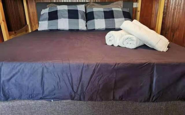 Newly Renovated Apartment in Cervinia's Heart