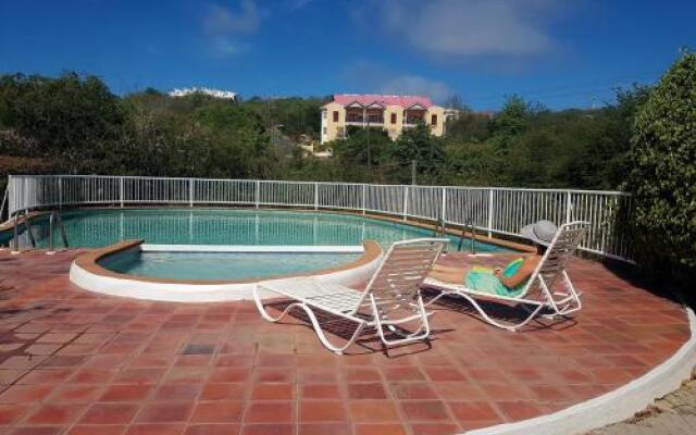 Baydreams 1-bed/1-bath condo