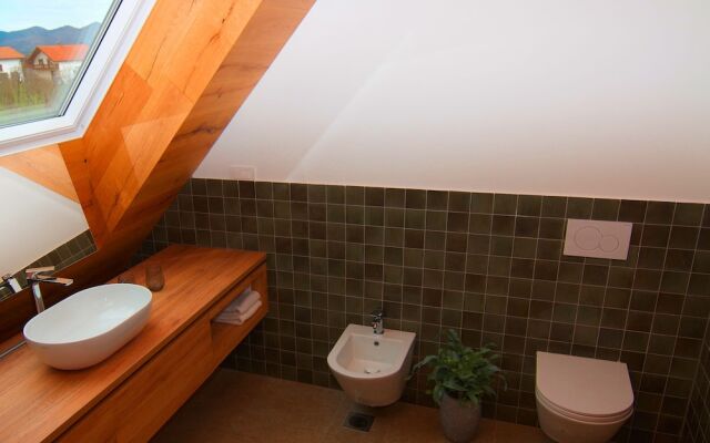 Pira Hotel