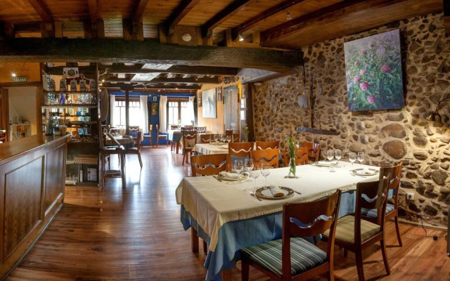 Micro Hostal La Puerta del Perdon