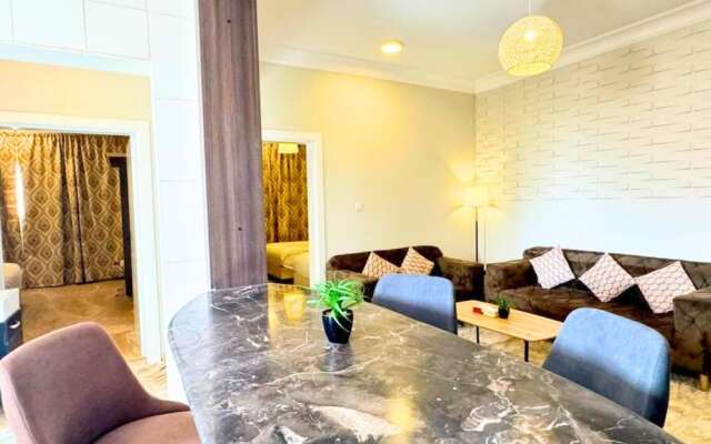 Bq Hotel Suites