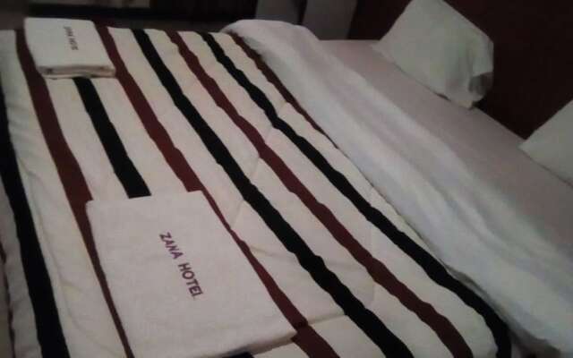 Zama Hotel